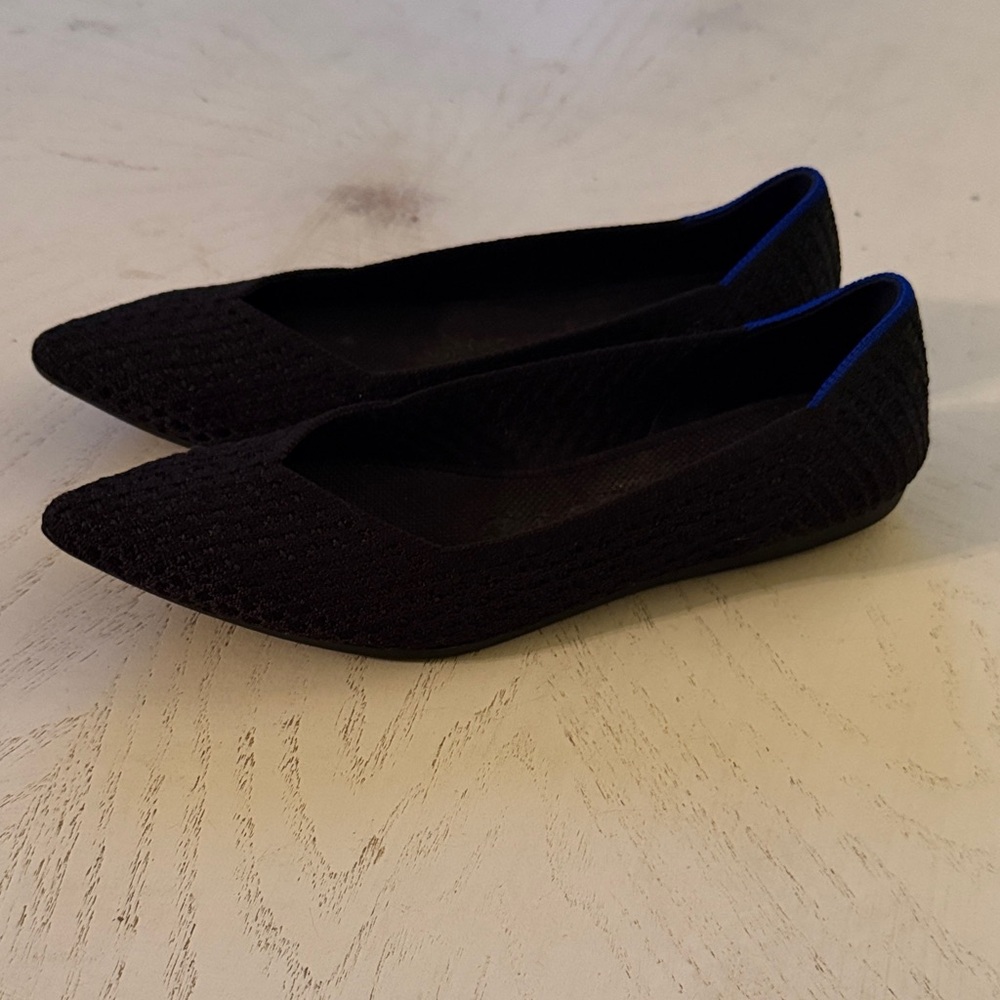 Rothy’s “The Point” Black Women's Ballet Flats honeycomb size 6 NWOT $119 - Picture 3 of 7